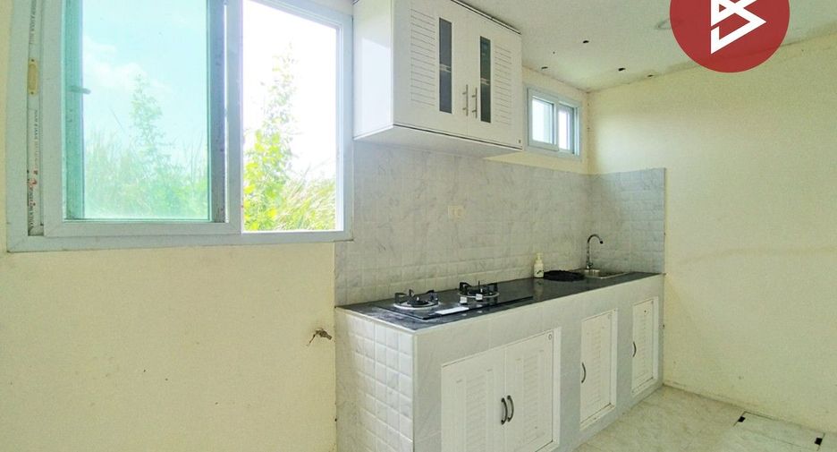 For sale 2 bedrooms townhouse in Lam Luk Ka, Pathum Thani