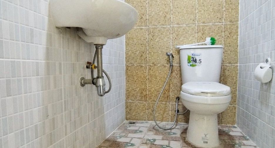 For sale 2 bedrooms townhouse in Lam Luk Ka, Pathum Thani