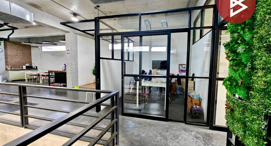 For sale office in Mueang Samut Prakan, Samut Prakan