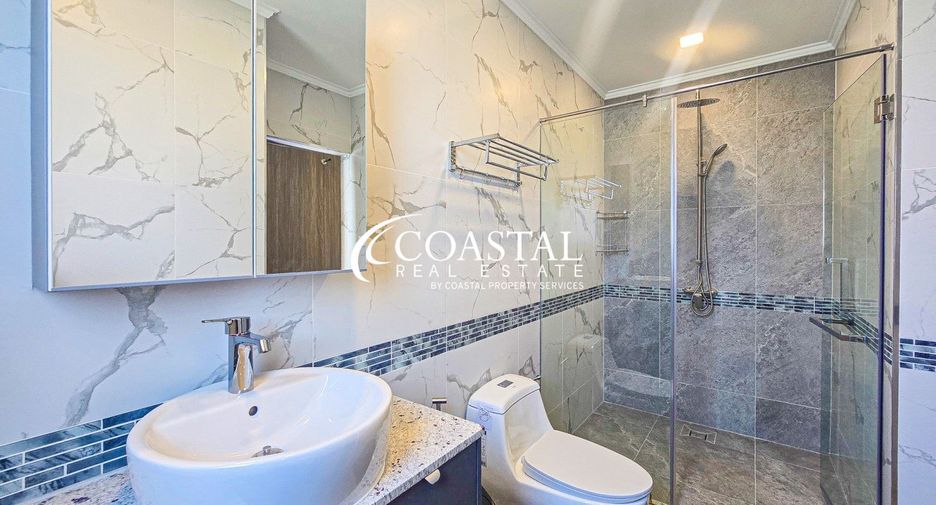 For rent and for sale 5 bedrooms house in Bang Lamung, Chonburi