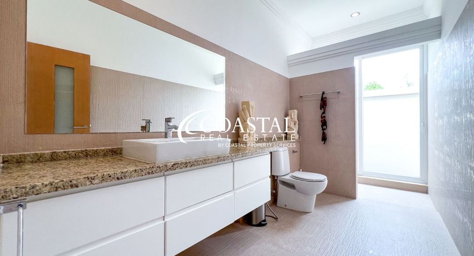 Haus zur Miete und zum Kauf mit 5 Zimmer in Bang Lamung, Chonburi