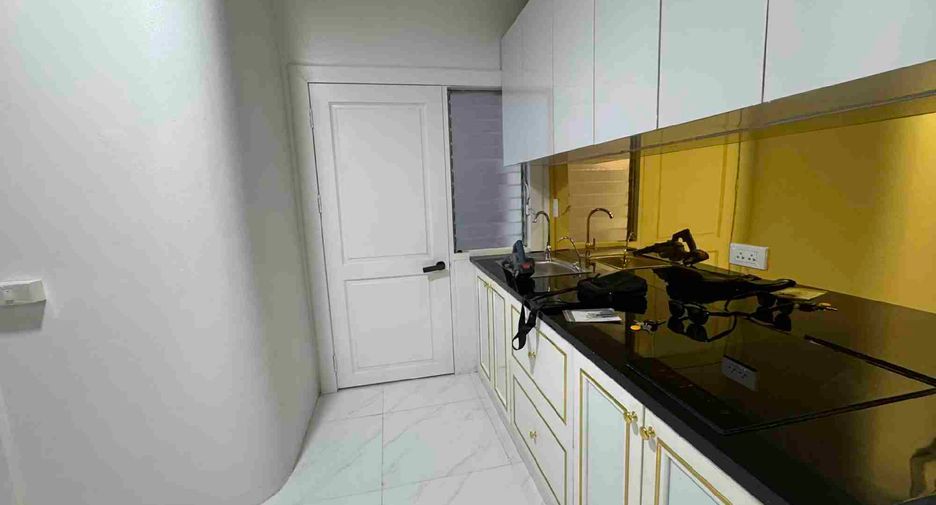 For sale 1 Beds condo in Bang Lamung, Chonburi