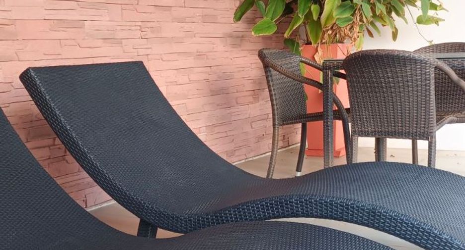 For rent 2 bedrooms condo in Watthana, Bangkok