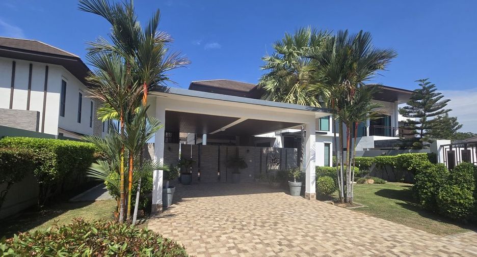 Casa en venta de 4 habitaciones en Mueang Chon Buri, Chonburi