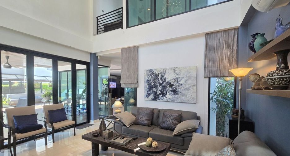 Casa en venta de 4 habitaciones en Mueang Chon Buri, Chonburi