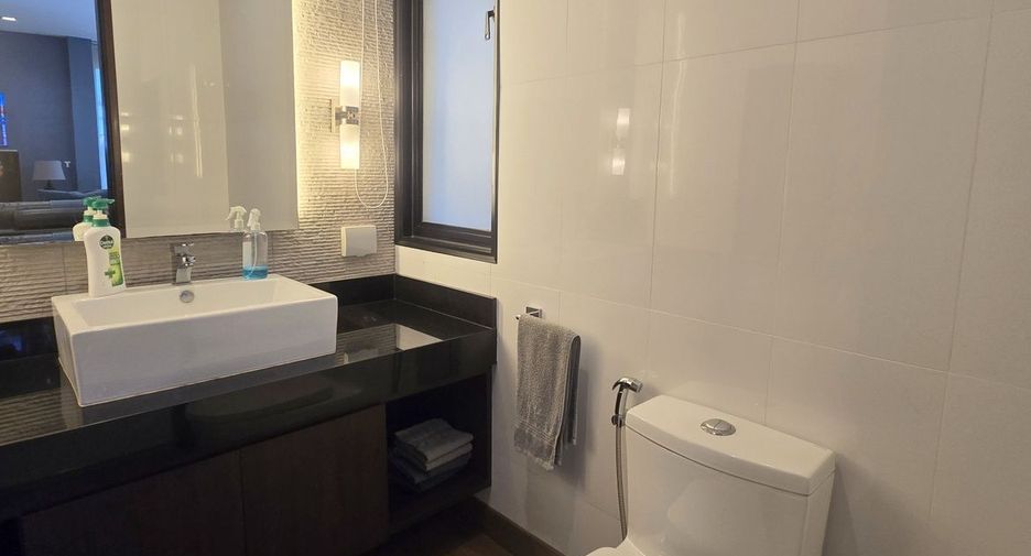 Casa en venta de 4 habitaciones en Mueang Chon Buri, Chonburi