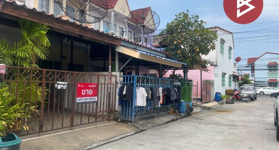 Reihenhaus zum Kauf mit 2 Zimmer in Mueang Samut Prakan, Samut Prakan