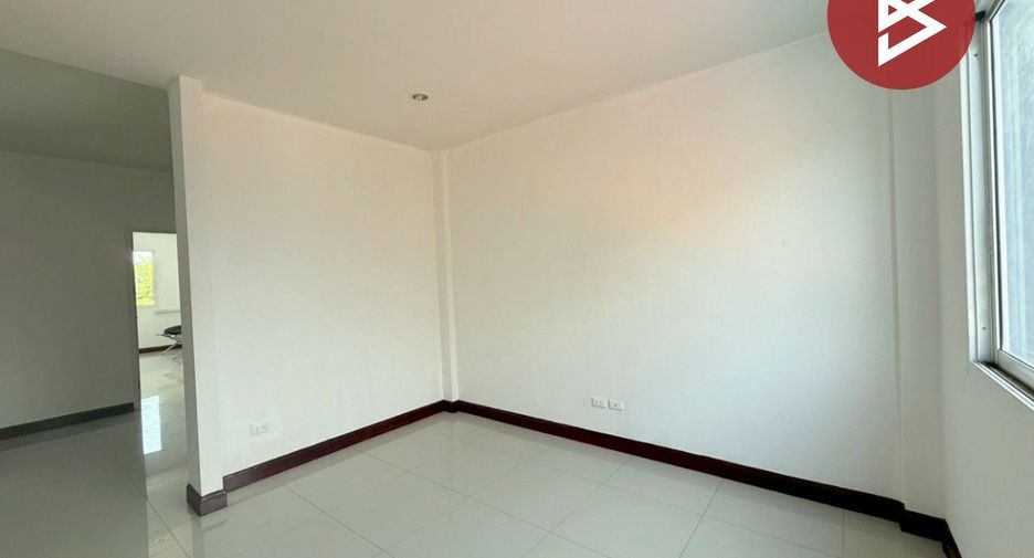 For sale 9 ベッドルーム retail Space in Lam Luk Ka, Pathum Thani