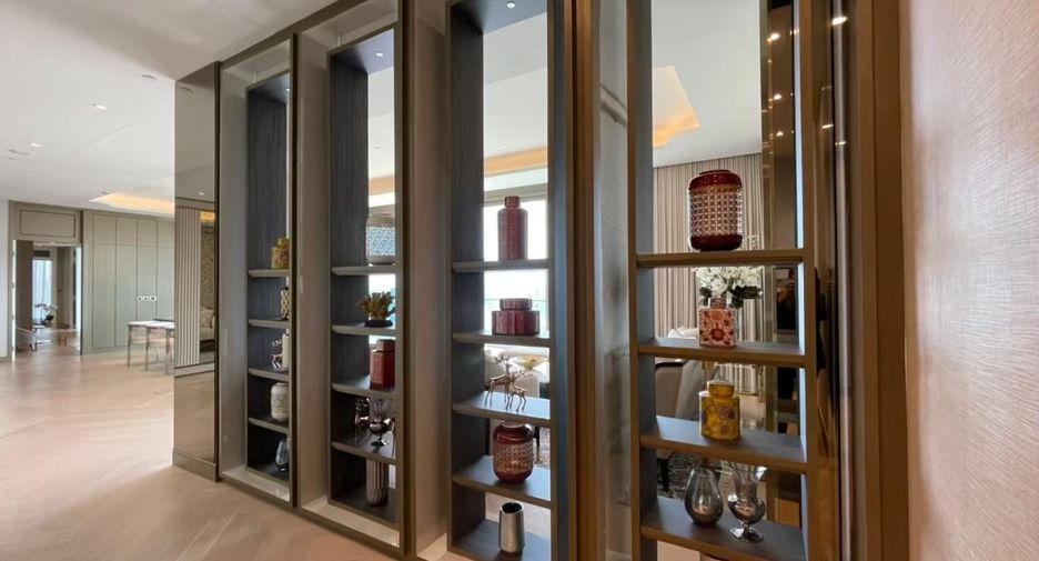 For rent そして for sale 6 ベッドルーム condo in Khlong San, Bangkok