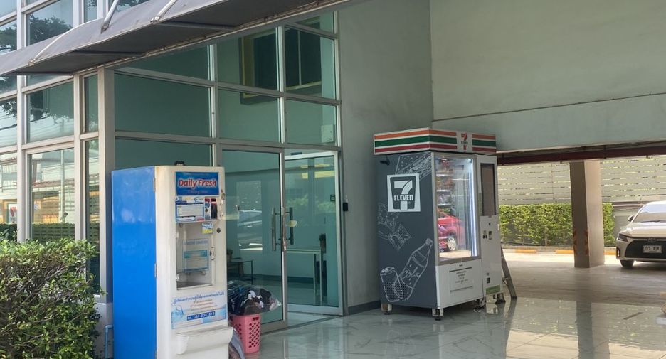 出租 和 出售 1 卧室 公寓 在 Khlong Luang, Pathum Thani