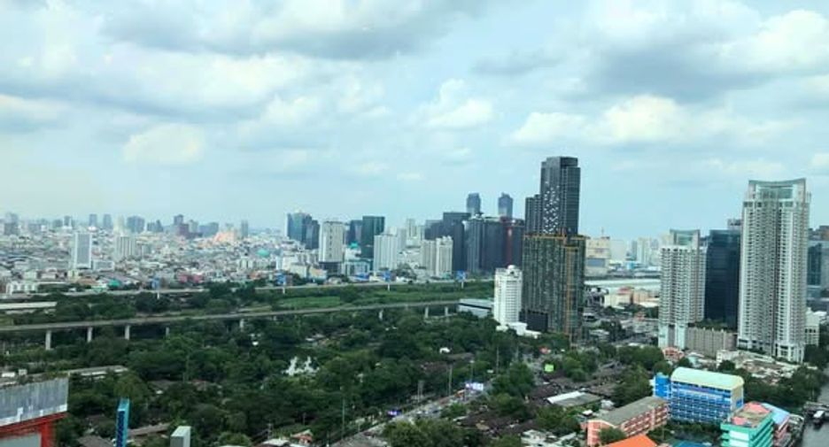 For rent 1 bed condo in Pathum Wan, Bangkok