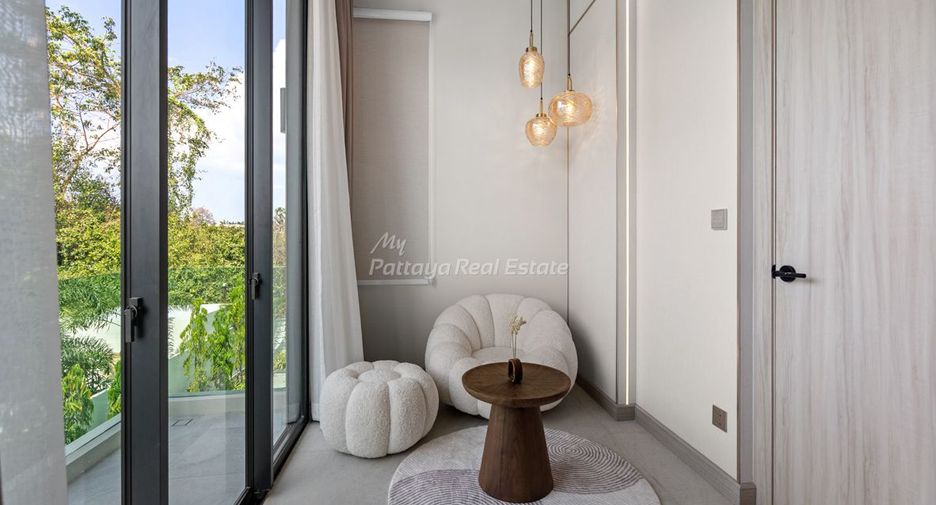 For sale 4 bedrooms villa in Bang Lamung, Chonburi