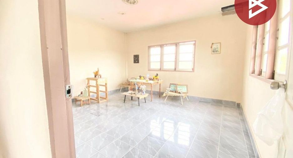 Gewerbefläche zum Kauf mit 3 Zimmer in Mueang Rayong, Rayong