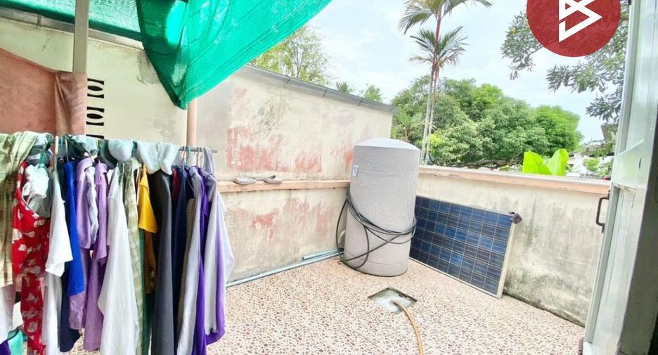 Gewerbefläche zum Kauf mit 3 Zimmer in Mueang Rayong, Rayong