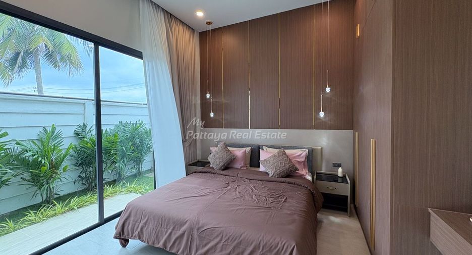 For sale 3 bedrooms villa in Bang Lamung, Chonburi