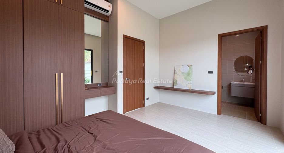 For sale 3 bedrooms villa in Bang Lamung, Chonburi