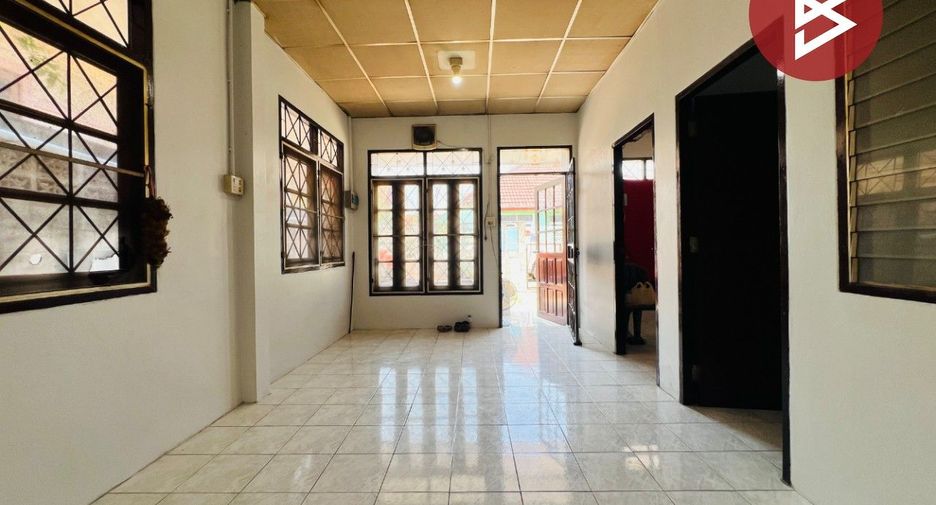 À vendre 2 chambres maison de ville à Mueang Samut Songkhram, Samut Songkhram