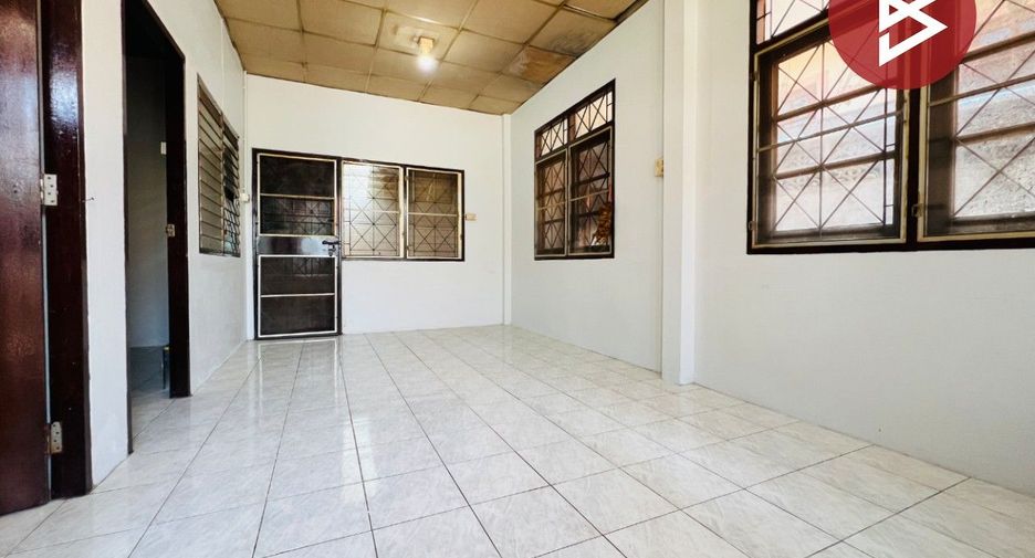 À vendre 2 chambres maison de ville à Mueang Samut Songkhram, Samut Songkhram