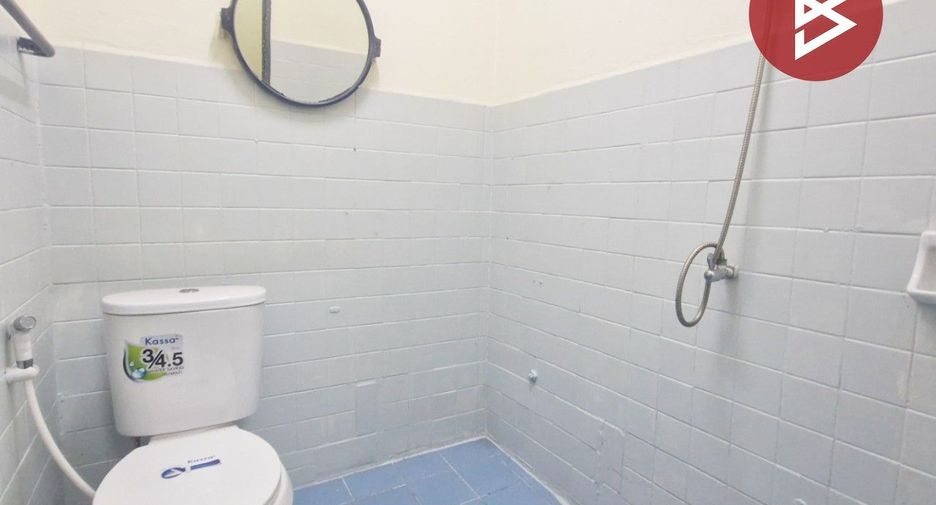 For rent and for sale 2 bedrooms townhouse in Khlong Sam Wa, Bangkok