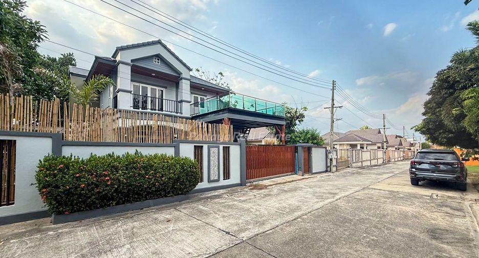 For sale 6 bedrooms house in Bang Lamung, Chonburi