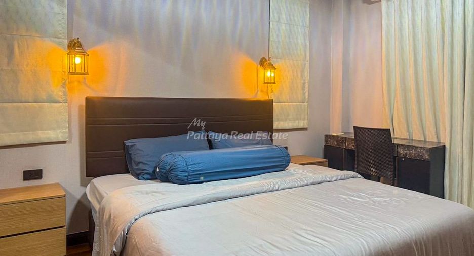 For sale 6 bedrooms house in Bang Lamung, Chonburi