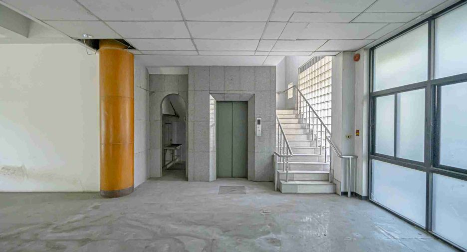 Büro zum Kauf in Bueng Kum, Bangkok