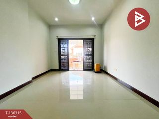 Casa en venta de 3 habitaciones en Nong Chok, Bangkok