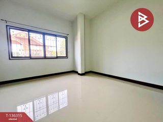 Casa en venta de 3 habitaciones en Nong Chok, Bangkok