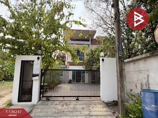For sale 4 bedrooms house in Mueang Pathum Thani, Pathum Thani