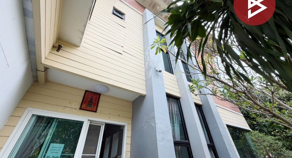 For sale 4 bedrooms house in Mueang Pathum Thani, Pathum Thani