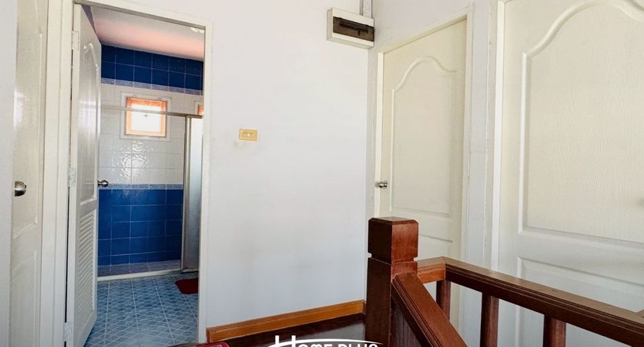 For sale 3 bedrooms house in Khlong Sam Wa, Bangkok