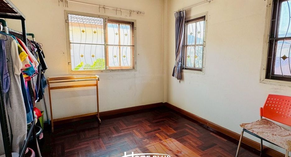 For sale 3 bedrooms house in Khlong Sam Wa, Bangkok