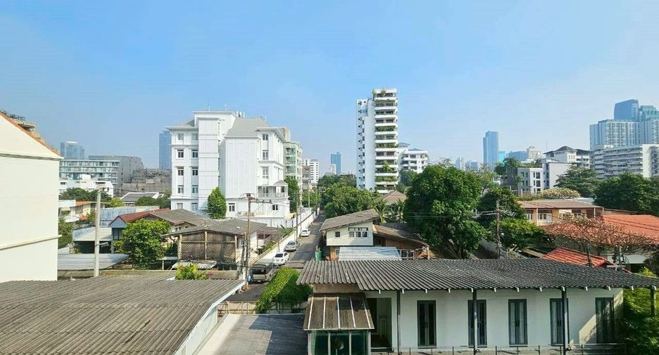 For rent 1 bed apartment in Khlong Toei, Bangkok
