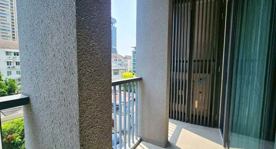 Apartamento con servicios en alquiler de 2 habitaciones en Khlong Toei, Bangkok
