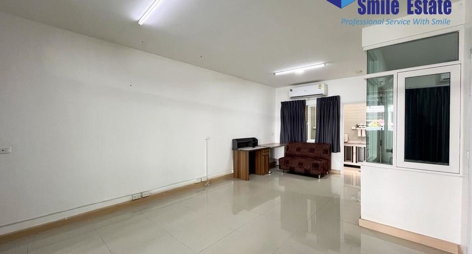 For sale 4 bedrooms townhouse in Bang Phli, Samut Prakan
