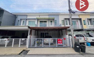 For sale 3 bedrooms townhouse in Mueang Samut Prakan, Samut Prakan