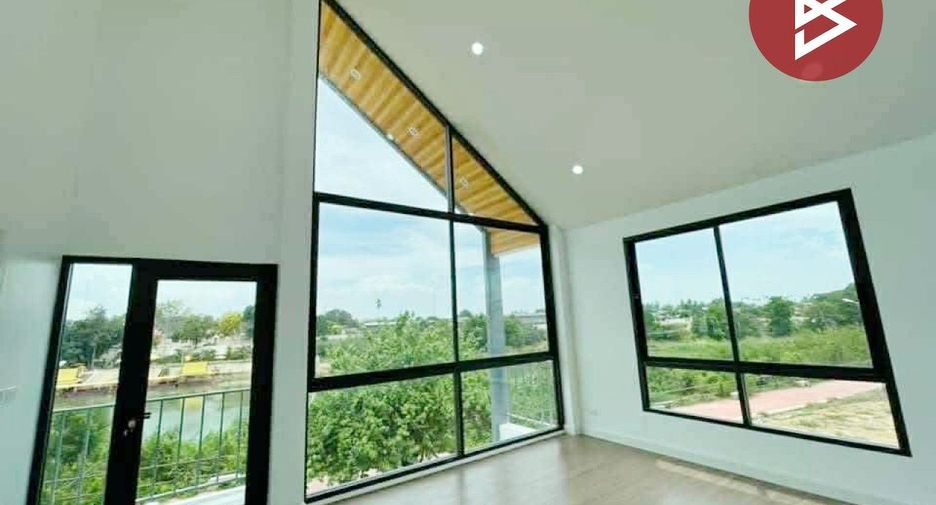 Casa en venta de 4 habitaciones en Tha Maka, Kanchanaburi