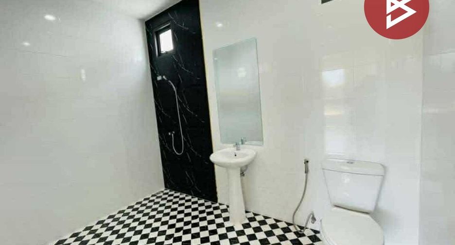 Casa en venta de 4 habitaciones en Tha Maka, Kanchanaburi