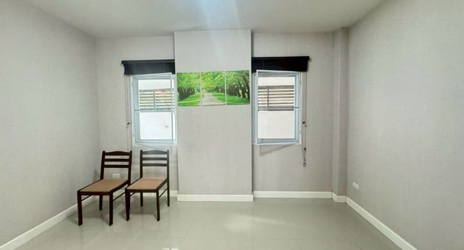 For rent 4 bedrooms house in Doi Saket, Chiang Mai