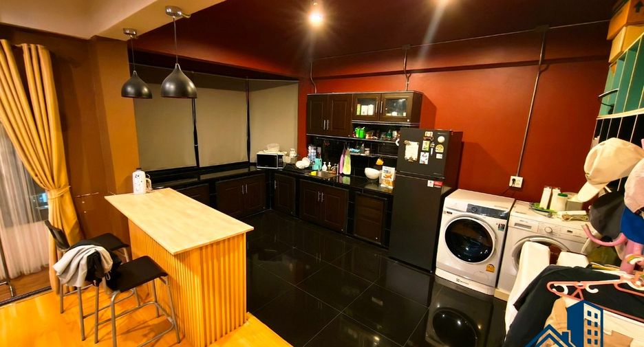 For sale 3 bedrooms condo in Suan Luang, Bangkok