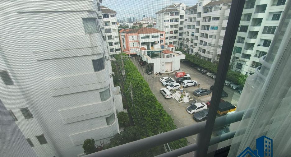 For sale 3 bedrooms condo in Suan Luang, Bangkok