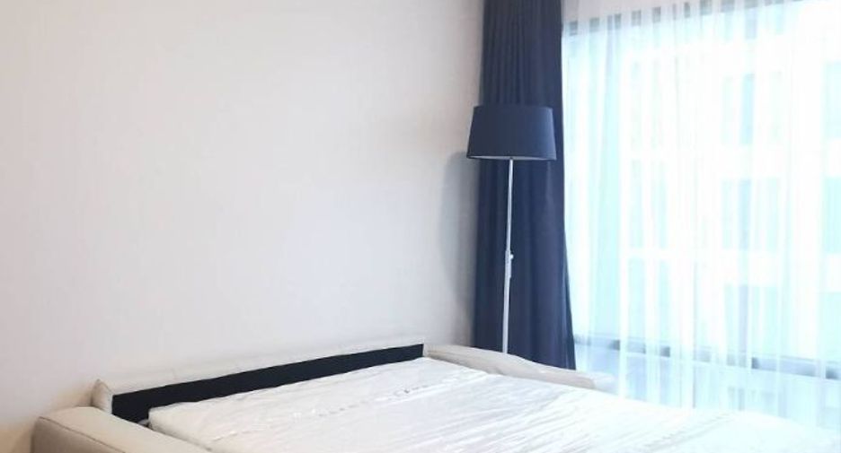 For sale 1 bed condo in Khlong Toei, Bangkok