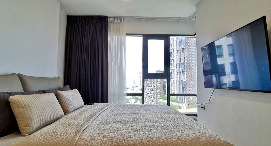 For sale 1 bed condo in Khlong Toei, Bangkok