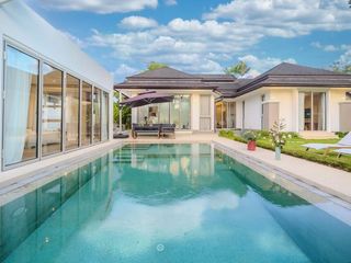 For rent 5 bedrooms villa in Thalang, Phuket