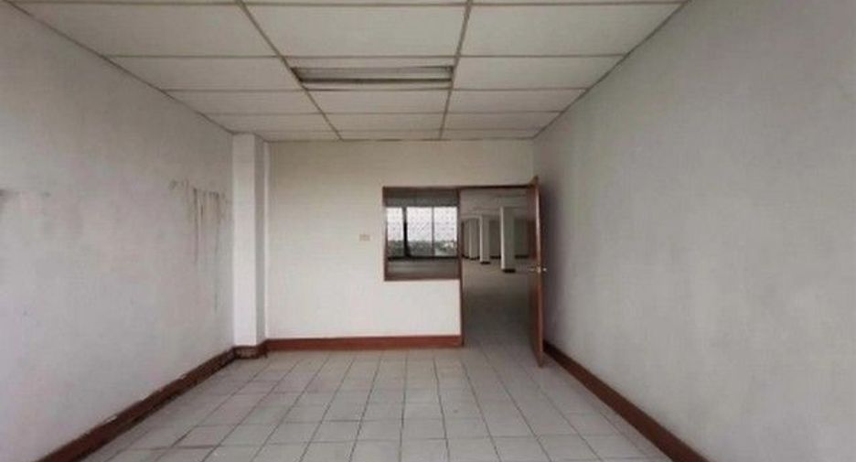Продажа 1 кровать офис в Mueang Samut Sakhon, Самутсакхон