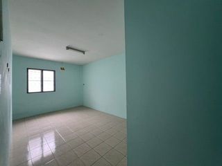 For sale 2 bedrooms townhouse in Ban Bueng, Chonburi