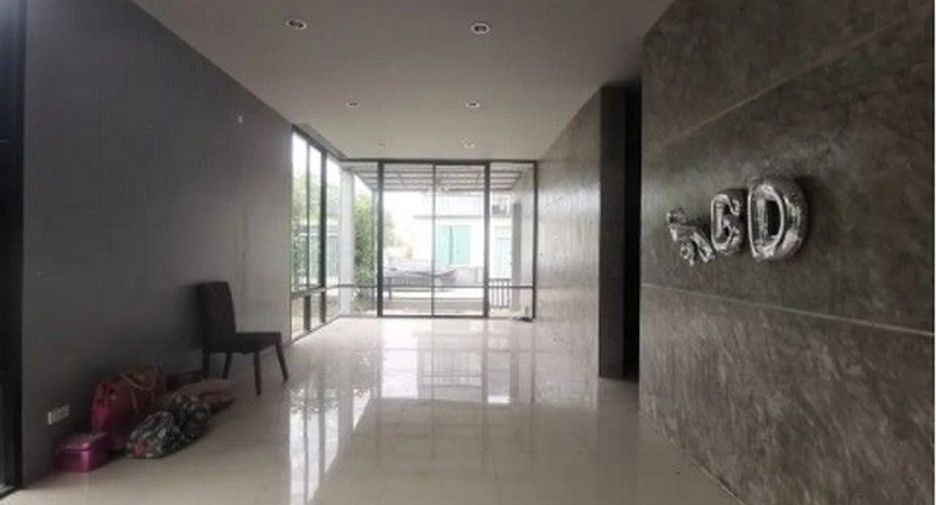 出售 1 卧室 独立屋 在 Nong Khaem, 曼谷