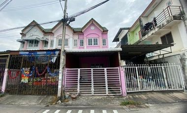 Reihenhaus zum Kauf mit 3 Zimmer in Plaeng Yao, Chachoengsao