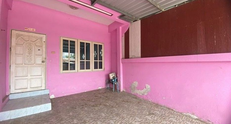 For sale 3 bedrooms townhouse in Plaeng Yao, Chachoengsao