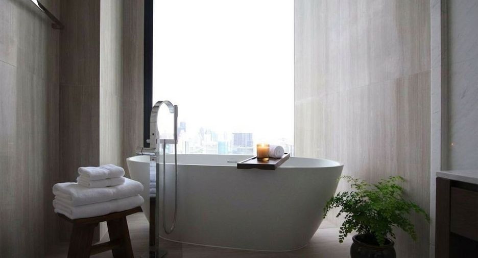 À louer et à vendre 2 chambres condo à Sathon, Bangkok